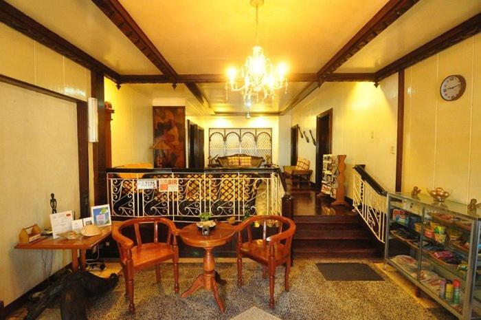 Ayahay Sa Matutina Hotel Puerto Princesa Ngoại thất bức ảnh